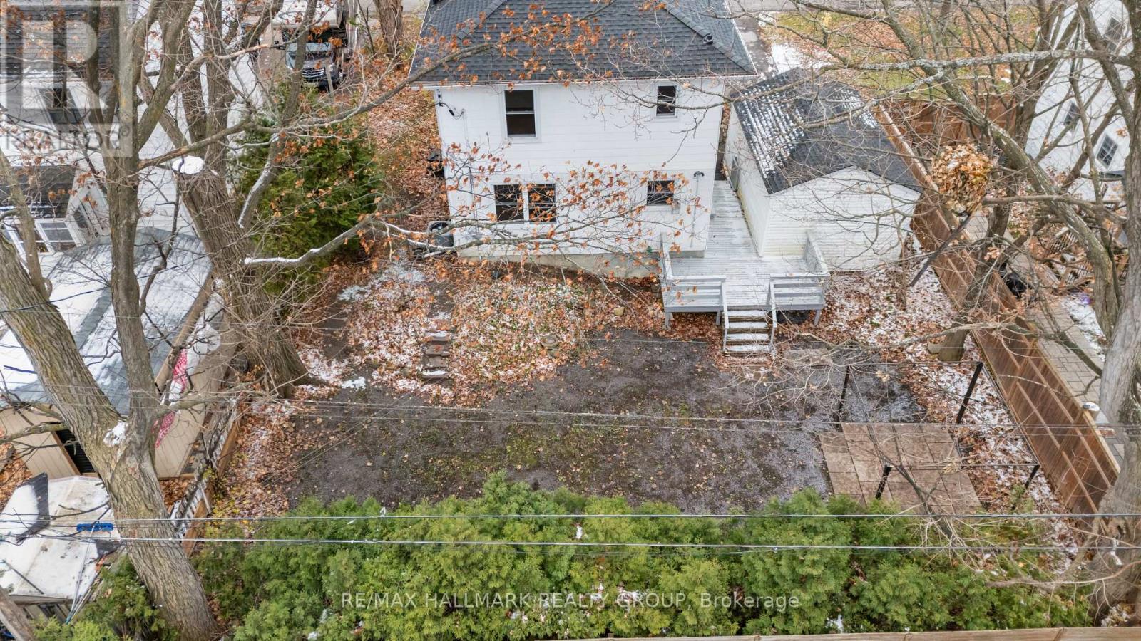 9 Bedford Crescent, Ottawa, Ontario  K1K 0E3 - Photo 26 - X12556026