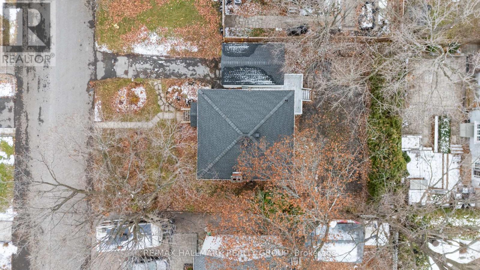 9 Bedford Crescent, Ottawa, Ontario  K1K 0E3 - Photo 28 - X12556026