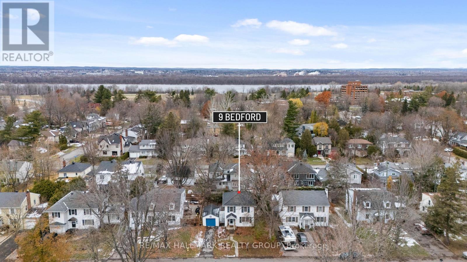 9 Bedford Crescent, Ottawa, Ontario  K1K 0E3 - Photo 30 - X12556026