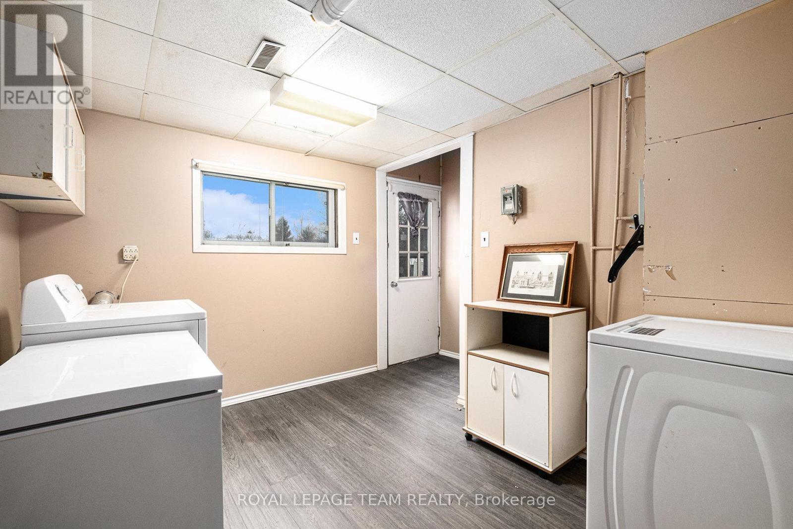 88 Bay Road, Rideau Lakes, Ontario K0G 1L0 - Photo 26 - X12556078