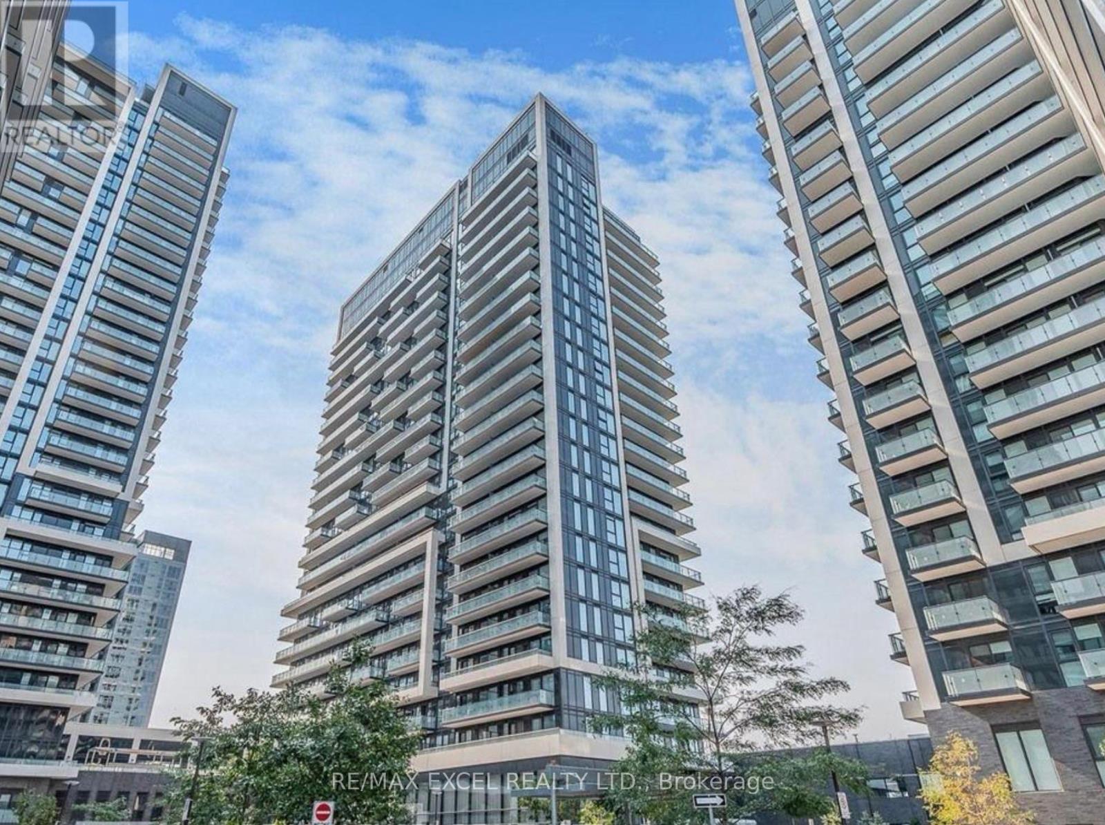 1204 - 95 ONEIDA CRESCENT, Richmond Hill, Ontario