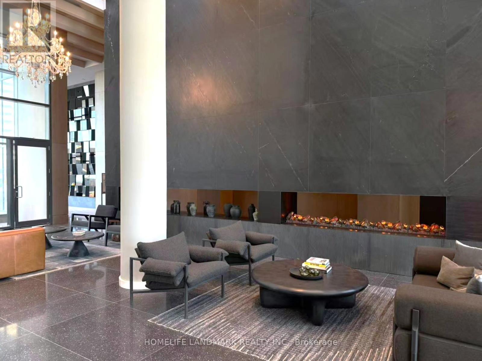 1905 - 8 INTERCHANGE WAY, Vaughan, Ontario