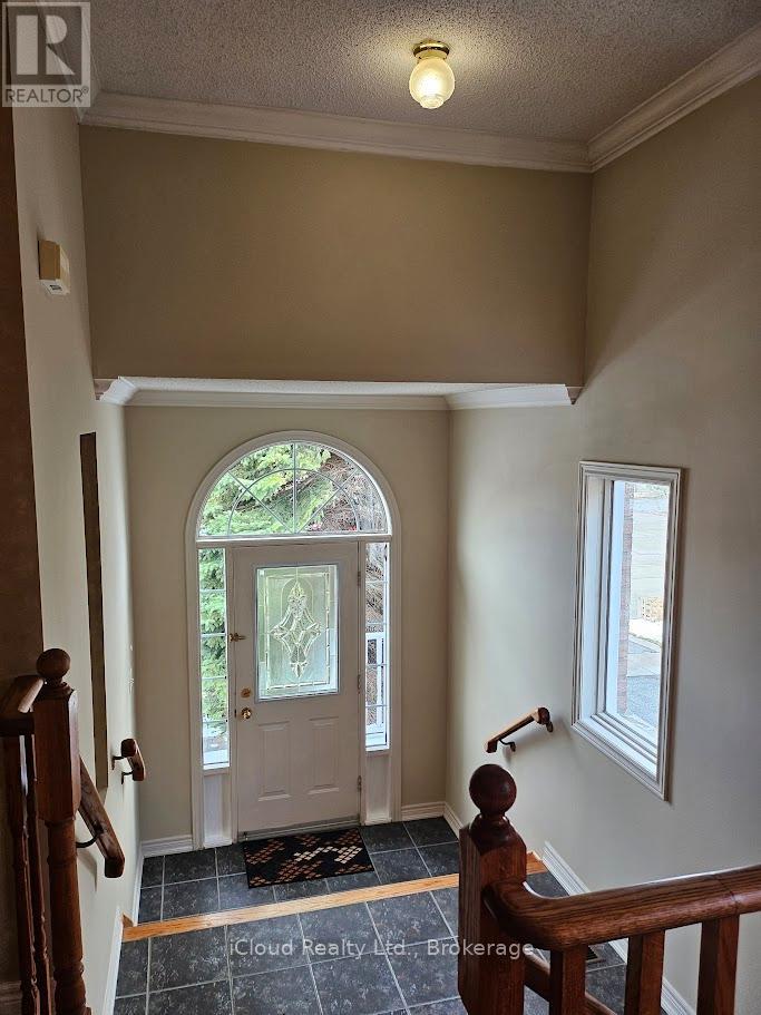 500 Stone Road, Aurora, Ontario L4G 6Z7 - Photo 4 - N12555210