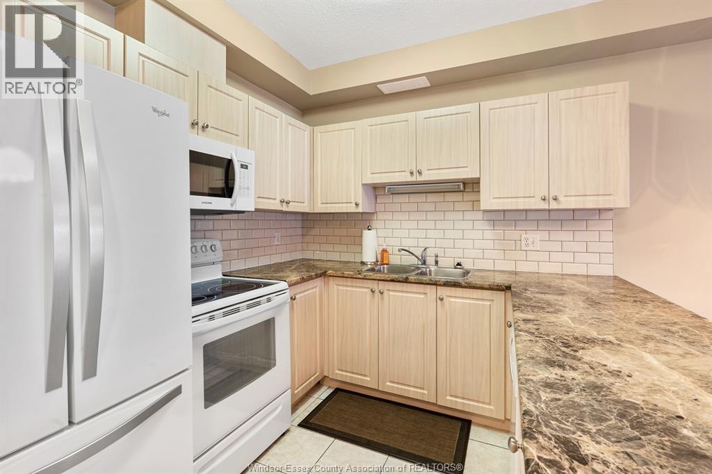 5995 Ellis St Unit# 107, Lasalle, Ontario  N9H 2P1 - Photo 18 - 25029097