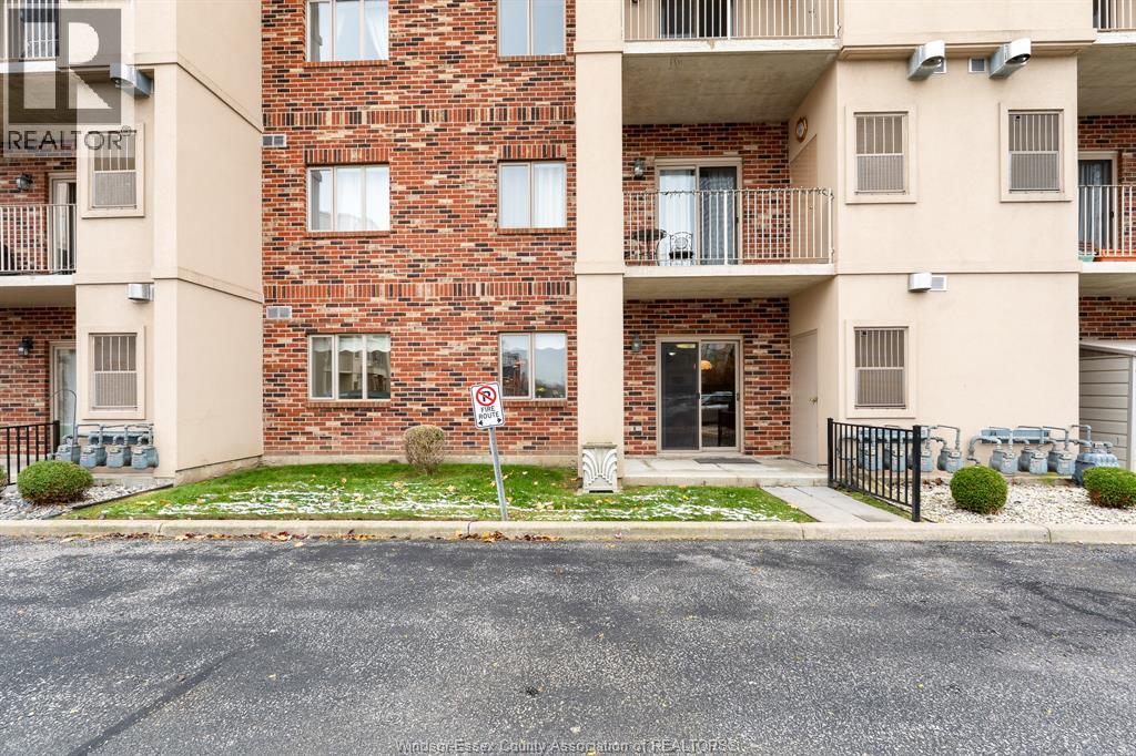 5995 Ellis St Unit# 107, Lasalle, Ontario  N9H 2P1 - Photo 8 - 25029097