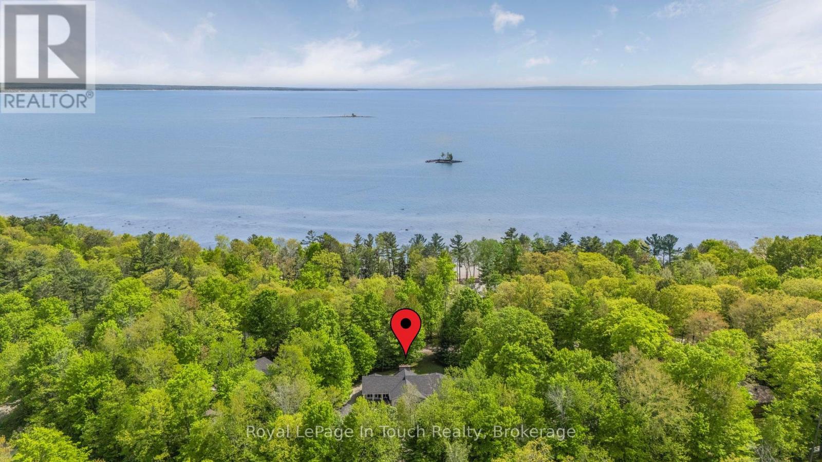 726 PENNORTH DRIVE, Tiny, Ontario