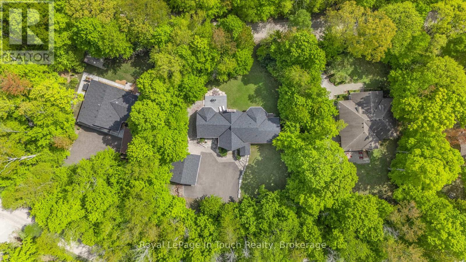 726 Pennorth Drive, Tiny, Ontario  L0L 2J0 - Photo 29 - S12555996