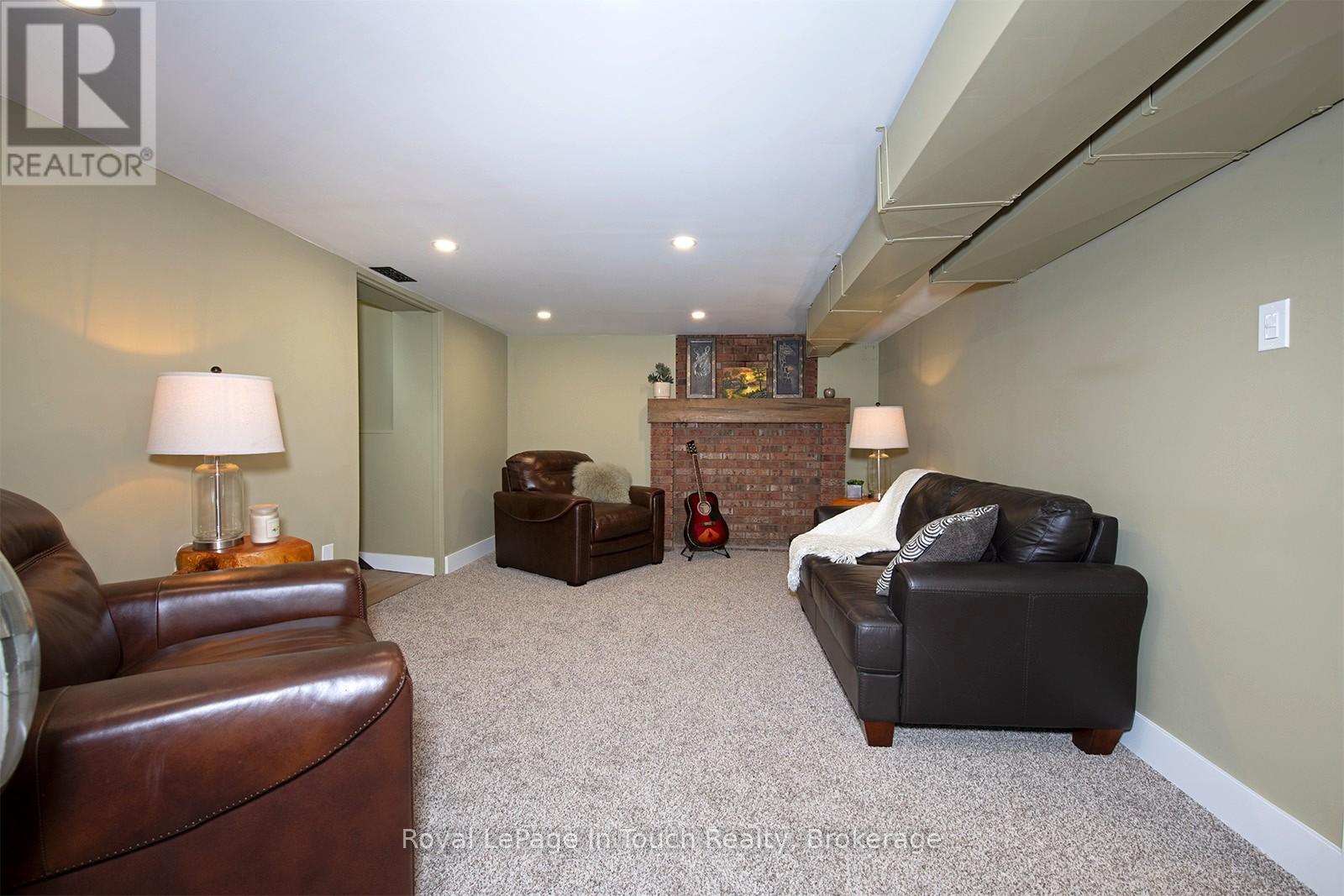 8 Cyril Martin Place, Severn (Coldwater), Ontario  L0K 1E0 - Photo 22 - S12556116