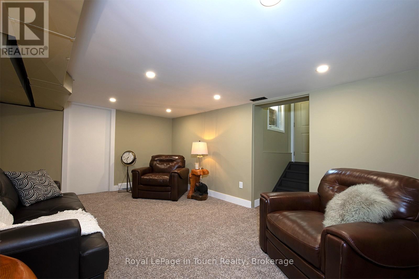 8 Cyril Martin Place, Severn (Coldwater), Ontario  L0K 1E0 - Photo 23 - S12556116