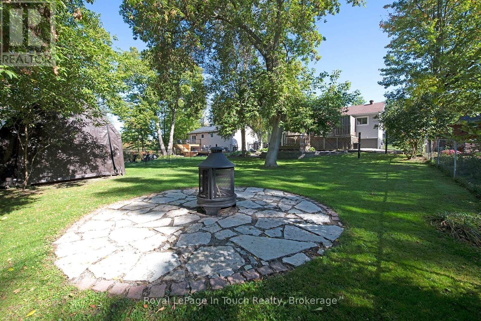 8 Cyril Martin Place, Severn (Coldwater), Ontario  L0K 1E0 - Photo 7 - S12556116