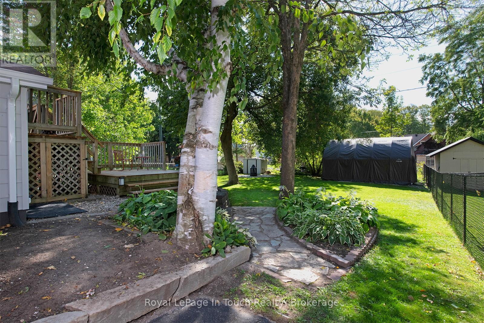 8 Cyril Martin Place, Severn (Coldwater), Ontario  L0K 1E0 - Photo 8 - S12556116