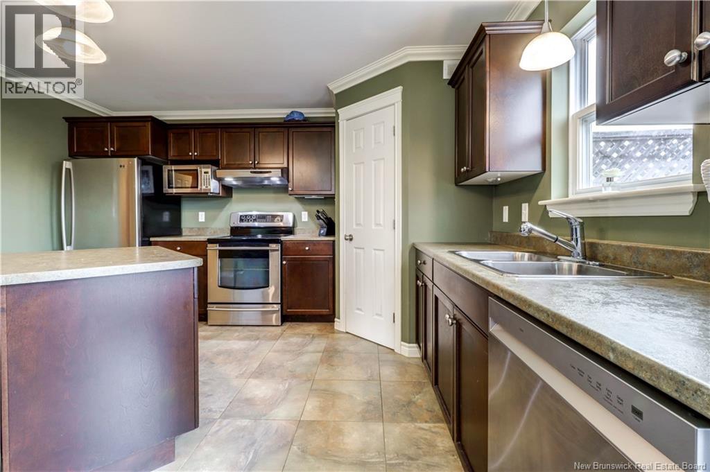 60 Hunterwood Street, Moncton, New Brunswick  E1G 0L2 - Photo 11 - NB130319