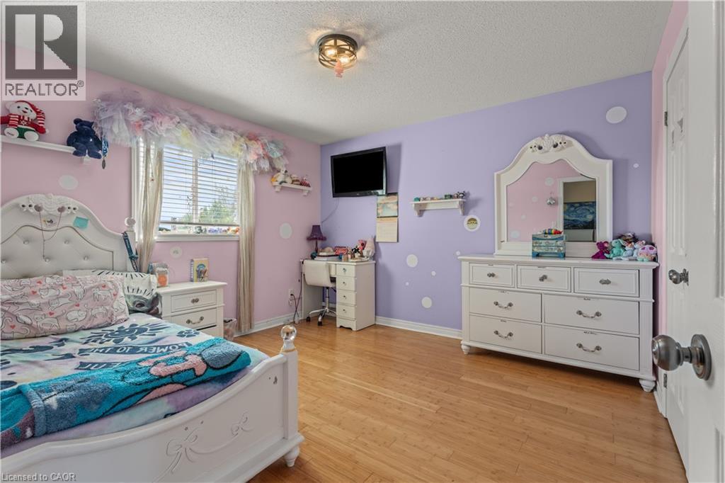 20 Pentland Road, Waterdown, Ontario  L0R 2H5 - Photo 23 - 40775675