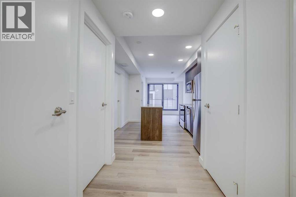 203, 123 4 Street Ne, Calgary, Alberta  T2E 8K3 - Photo 3 - A2265402