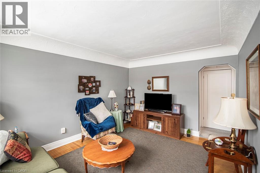 199 East 21st Street, Hamilton, Ontario  L8V 2T6 - Photo 6 - 40788422