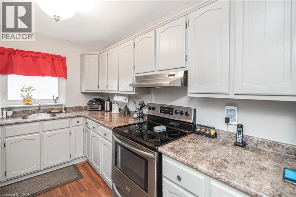 199 East 21st Street, Hamilton, Ontario  L8V 2T6 - Photo 14 - 40788422