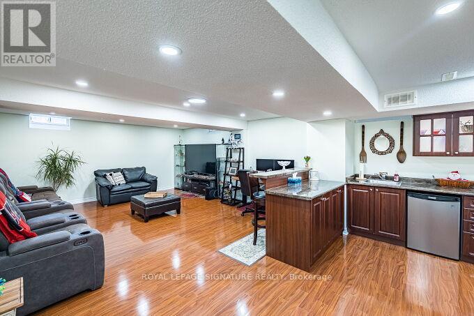 5708 Margarita Crescent, Mississauga, Ontario  L5M 6Y8 - Photo 35 - W12555866