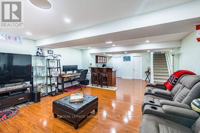 5708 Margarita Crescent, Mississauga, Ontario  L5M 6Y8 - Photo 41 - W12555866