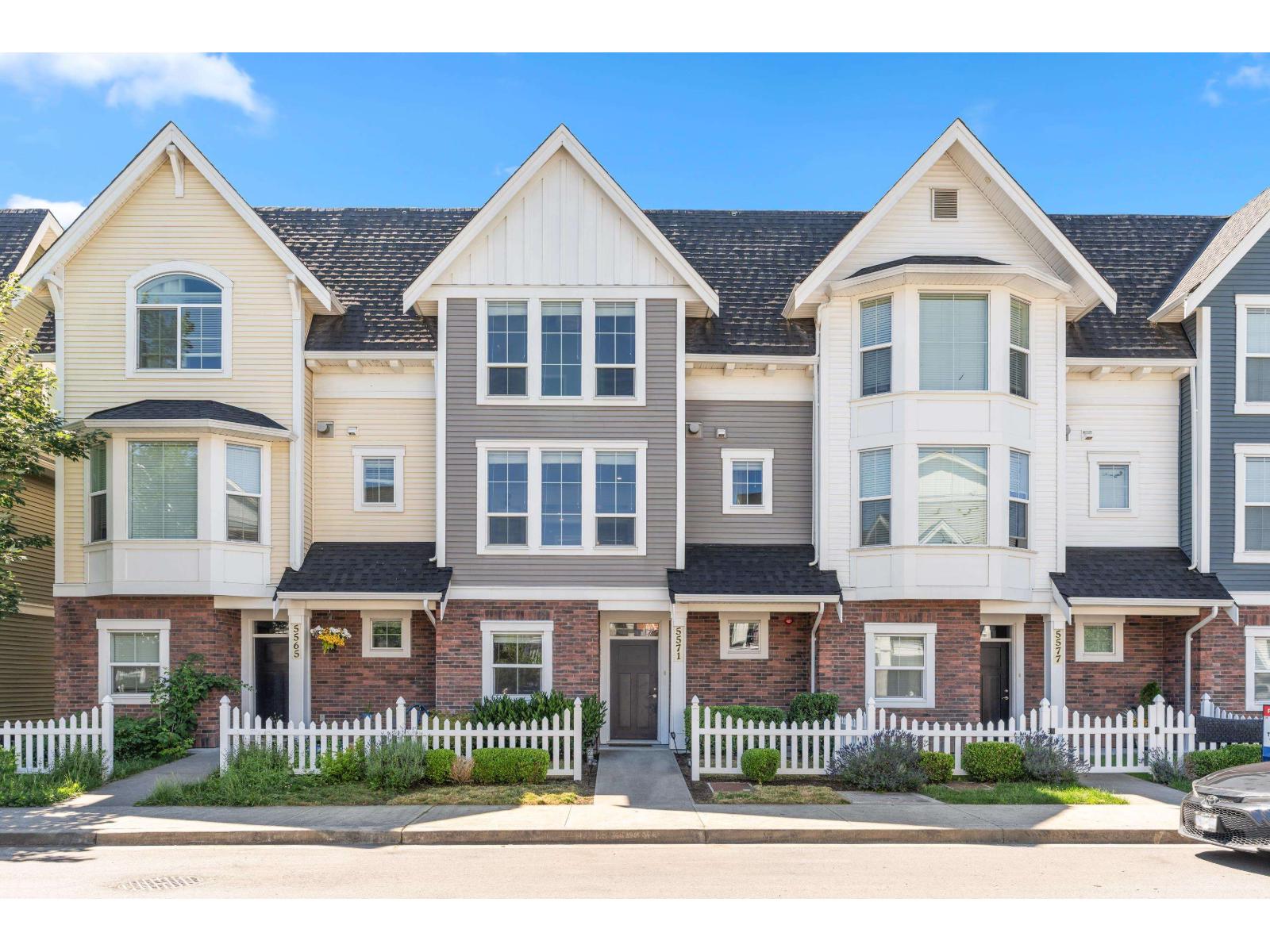 5571 Driftwood Street, Sardis South, Chilliwack, British Columbia  V2R 6A3 - Photo 5 - R3068403