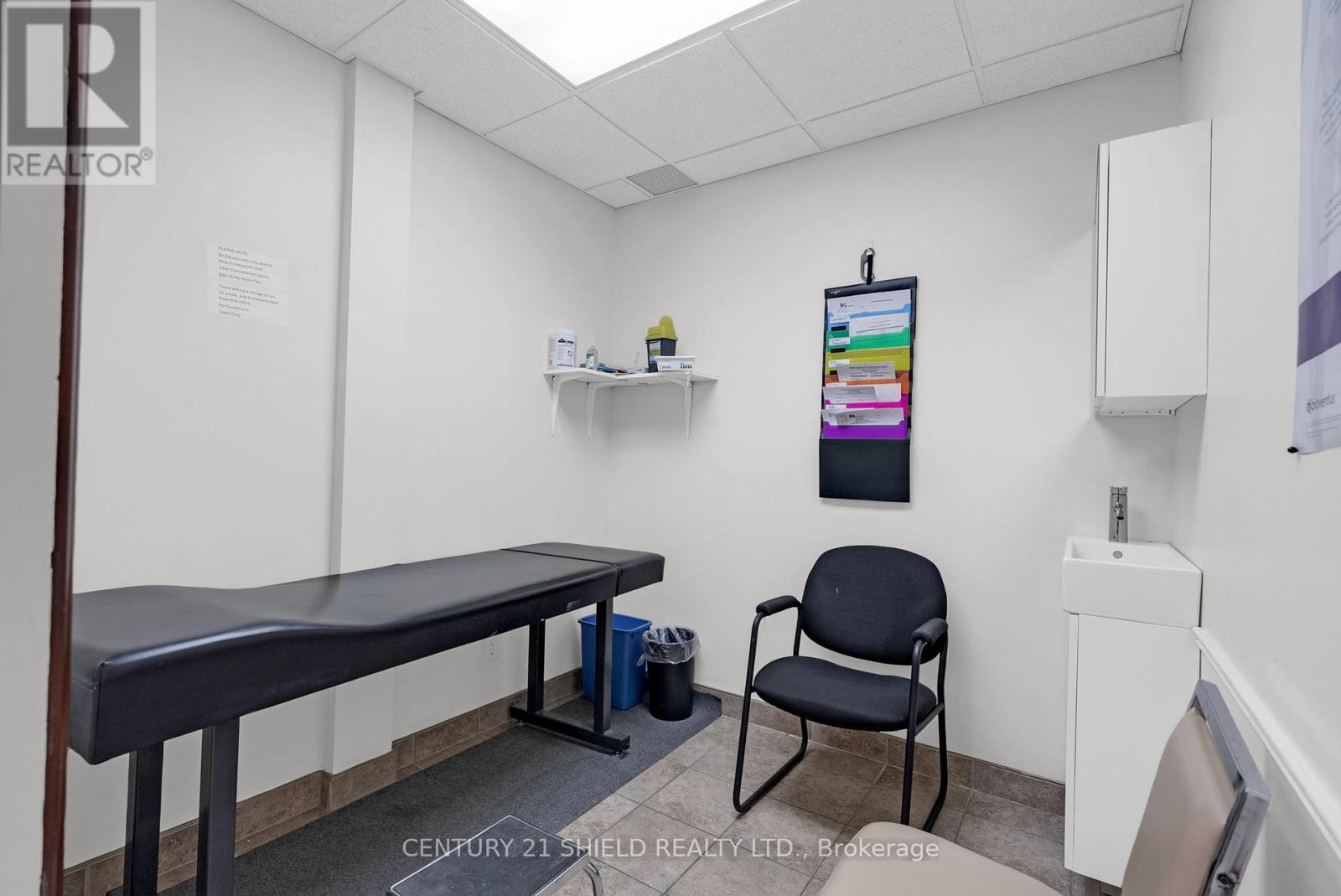 213 - 820 Mcconnell Avenue, Cornwall, Ontario  K6H 4M4 - Photo 4 - X12555988