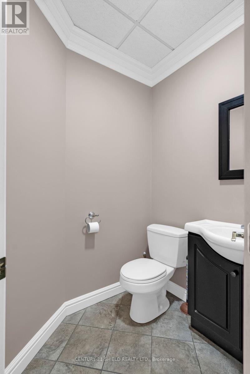 224 - 820 Mcconnell Avenue, Cornwall, Ontario  K6H 4M4 - Photo 15 - X12556040