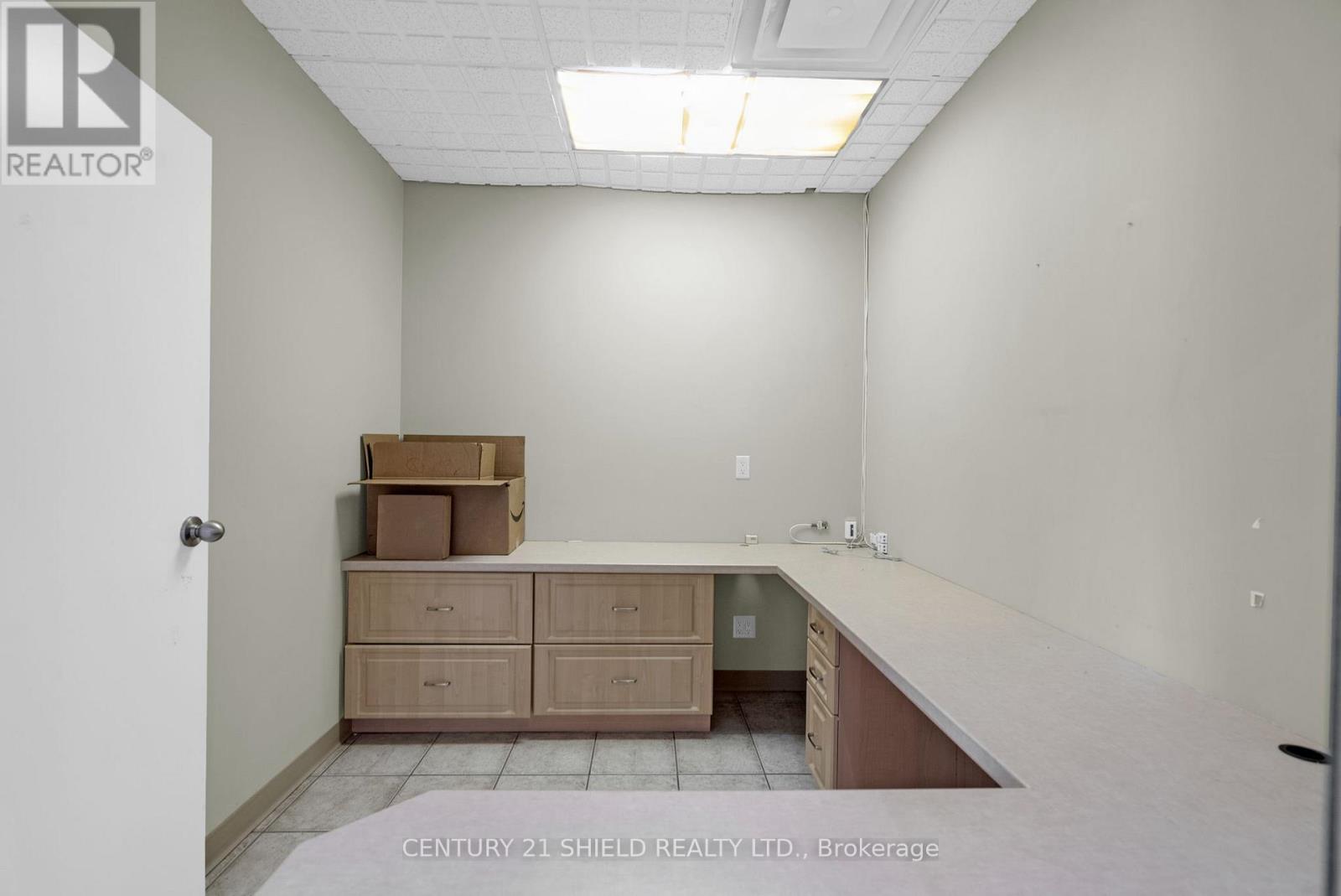 224 - 820 Mcconnell Avenue, Cornwall, Ontario  K6H 4M4 - Photo 4 - X12556040