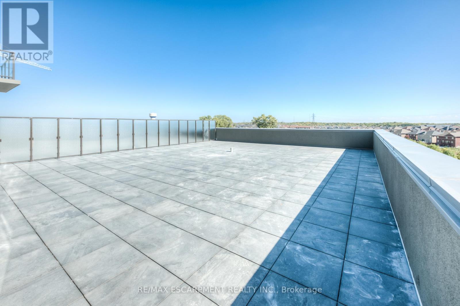 521 - 450 Dundas Street E, Hamilton, Ontario  L8B 1Z2 - Photo 15 - X12555896