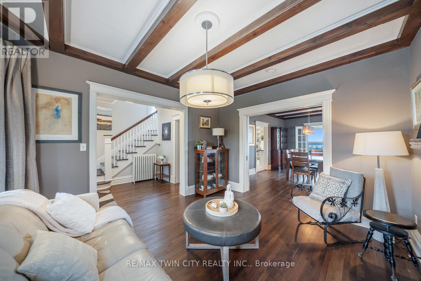 47 Mountain Park Avenue, Hamilton, Ontario  L9A 1A1 - Photo 6 - X12555902