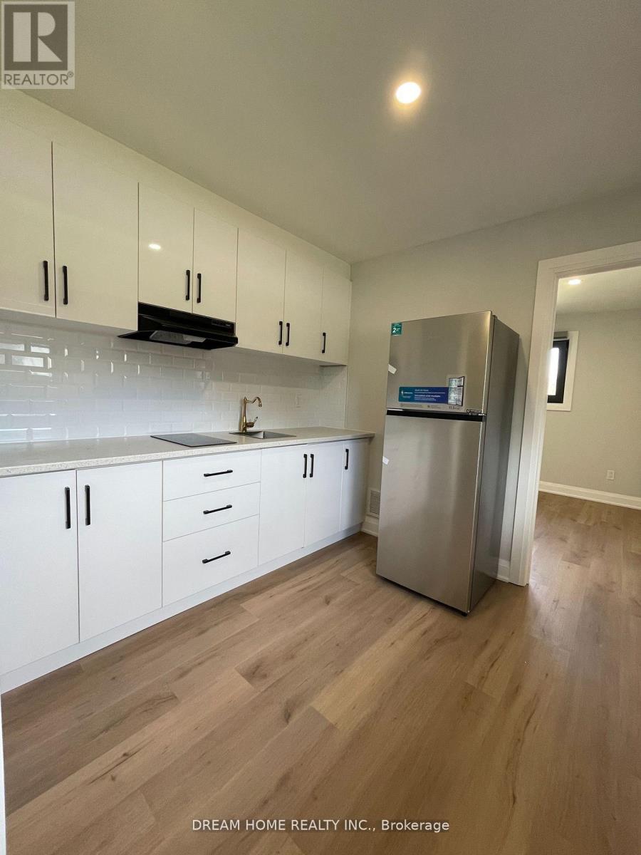 Unit 2 - 49 Ladner Drive, Toronto, Ontario  M2J 3Z9 - Photo 5 - C12555948