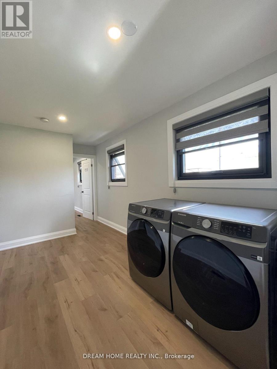 Unit 2 - 49 Ladner Drive, Toronto, Ontario  M2J 3Z9 - Photo 8 - C12555948