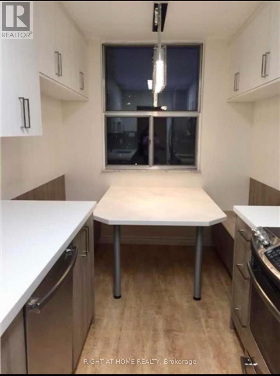 806 - 205 Hilda Avenue E, Toronto, Ontario  M2M 4B1 - Photo 3 - C12555992