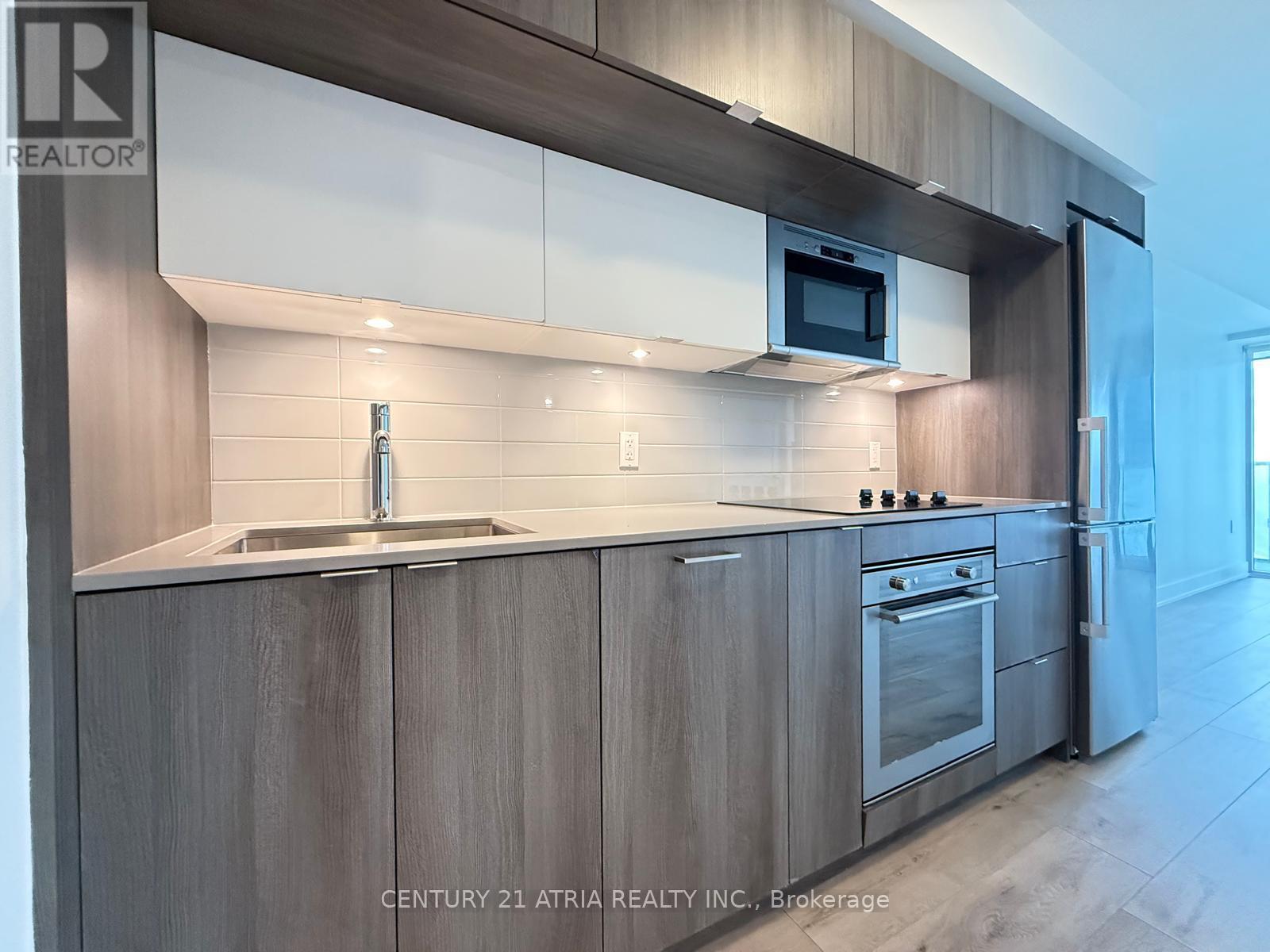 905 - 575 Bloor Street E, Toronto, Ontario  M4W 0B2 - Photo 2 - C12521654