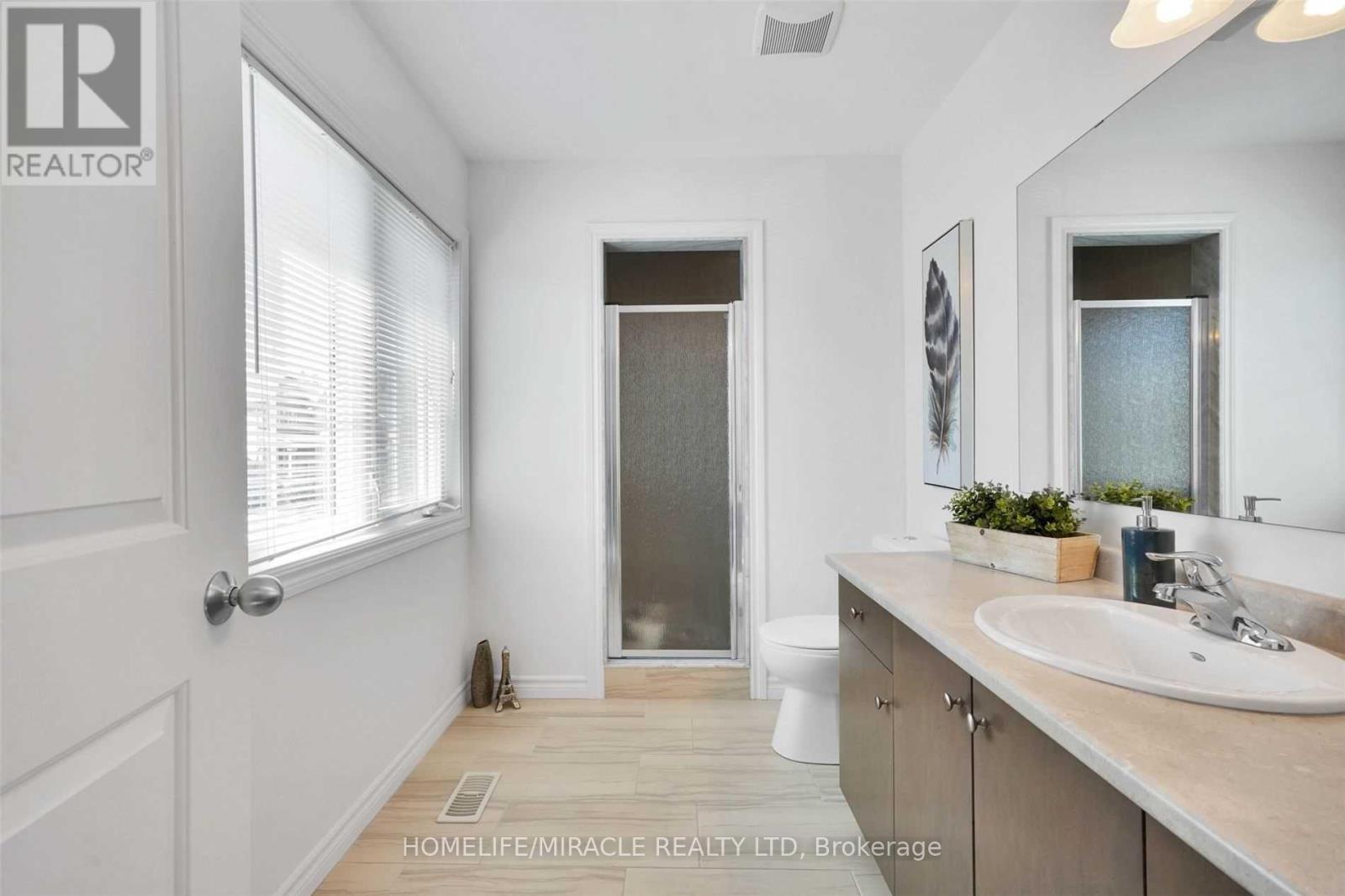 50 Murray Tabb Street, Clarington, Ontario  L1C 3K7 - Photo 10 - E12555922