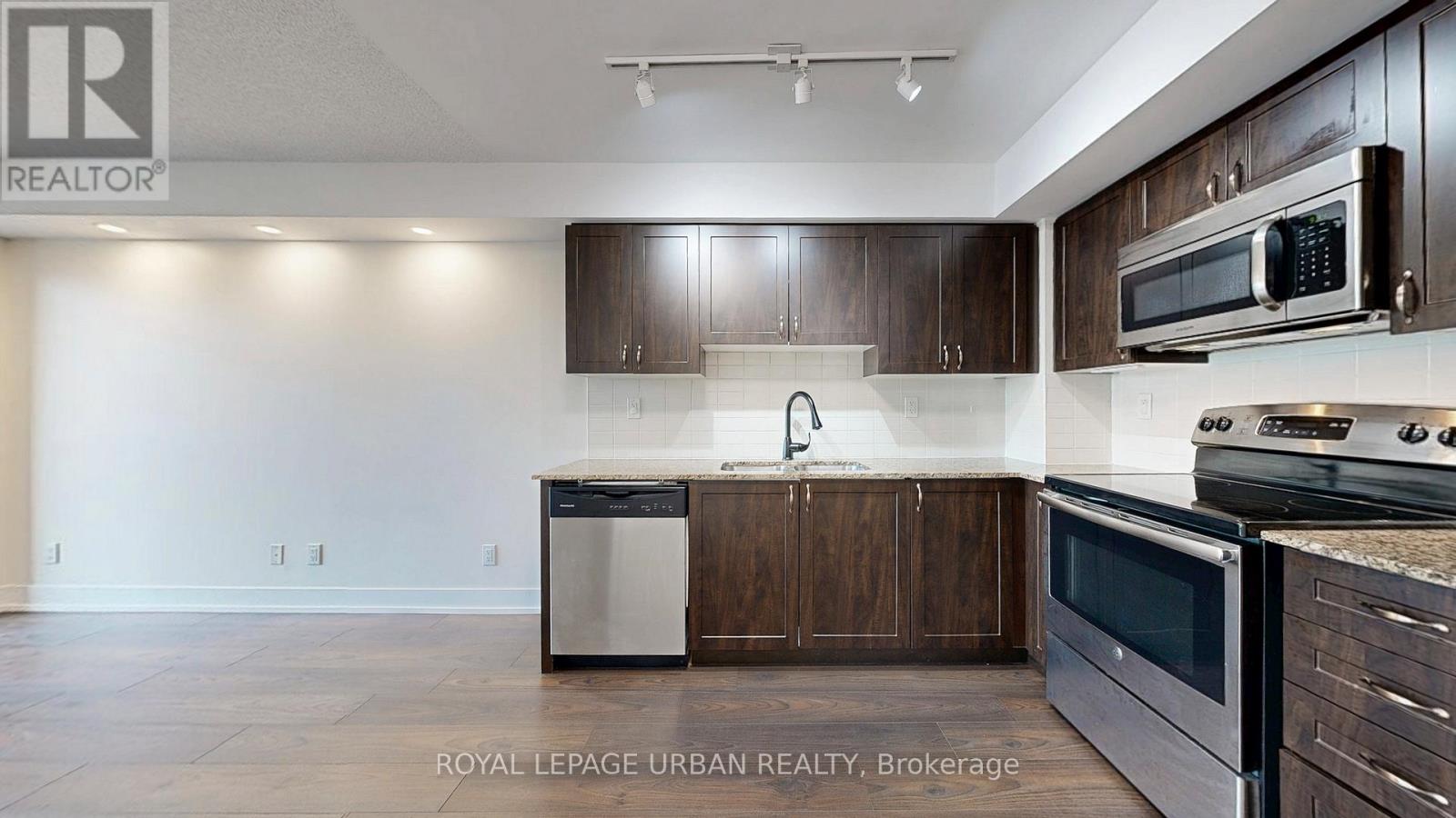 810 - 1215 Bayly Street, Pickering, Ontario  L1W 1L7 - Photo 14 - E12555970