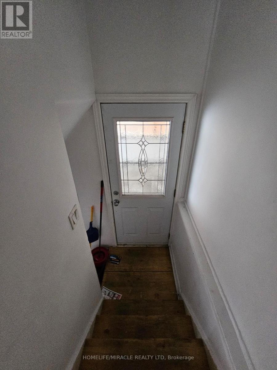 Bsmt - 1340 Warden Avenue, Toronto, Ontario  M1R 2R8 - Photo 6 - E12556038