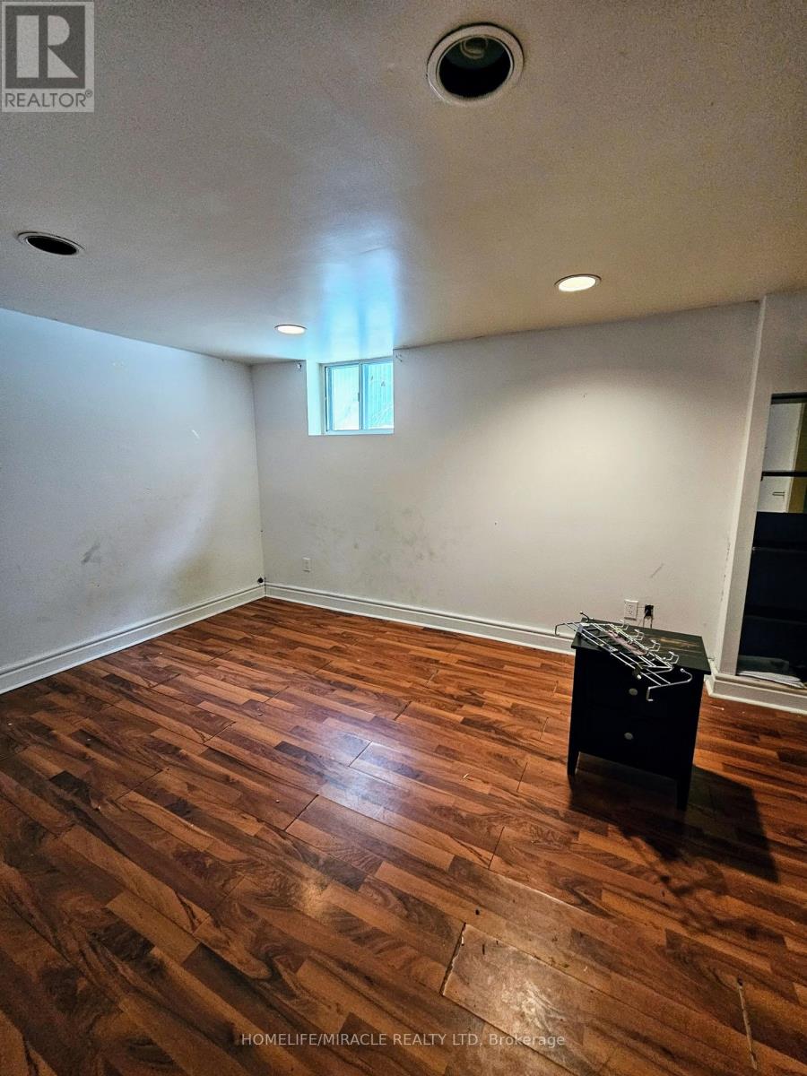 Bsmt - 1340 Warden Avenue, Toronto, Ontario  M1R 2R8 - Photo 7 - E12556038