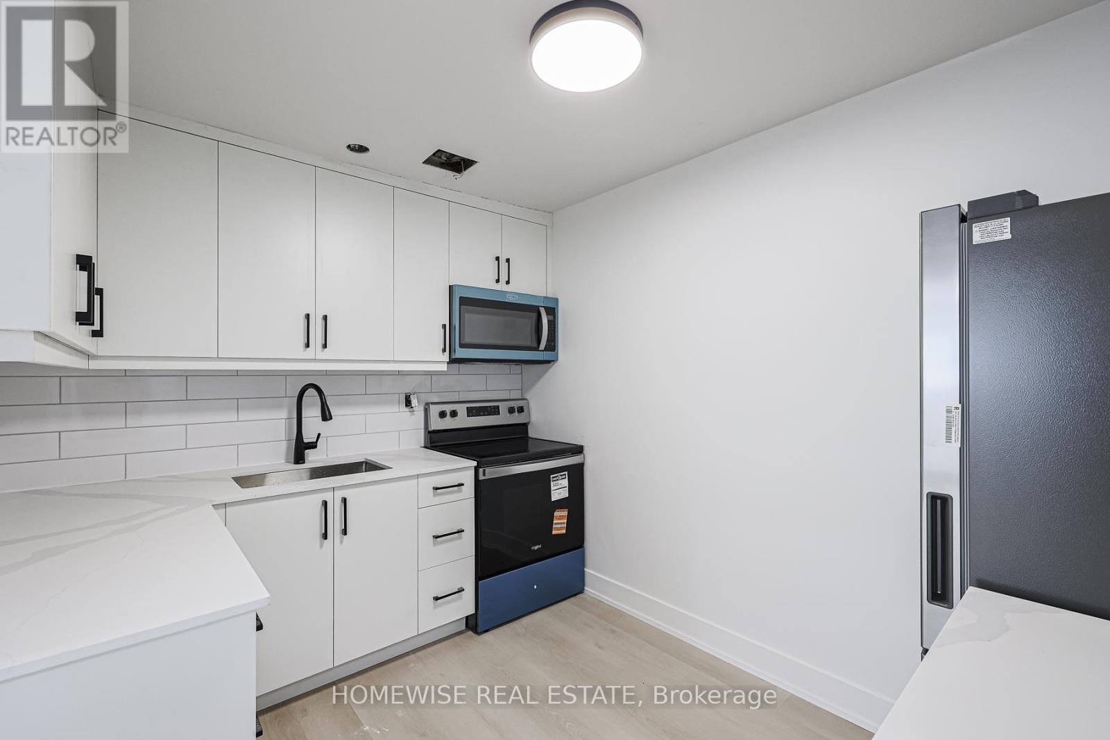 6 - 81 Ontario Street, Clarington, Ontario  L1C 2S6 - Photo 1 - E12556050