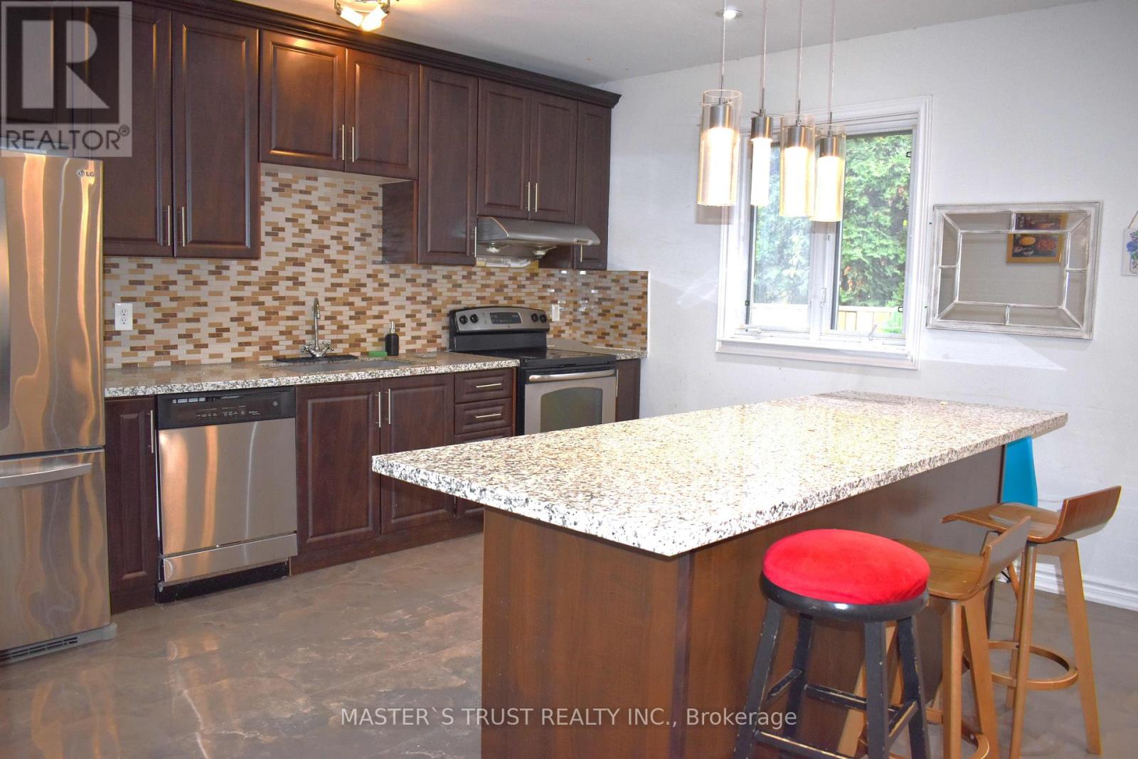 966 Dundas Street E, Toronto, Ontario  M4M 1R5 - Photo 16 - E12556062