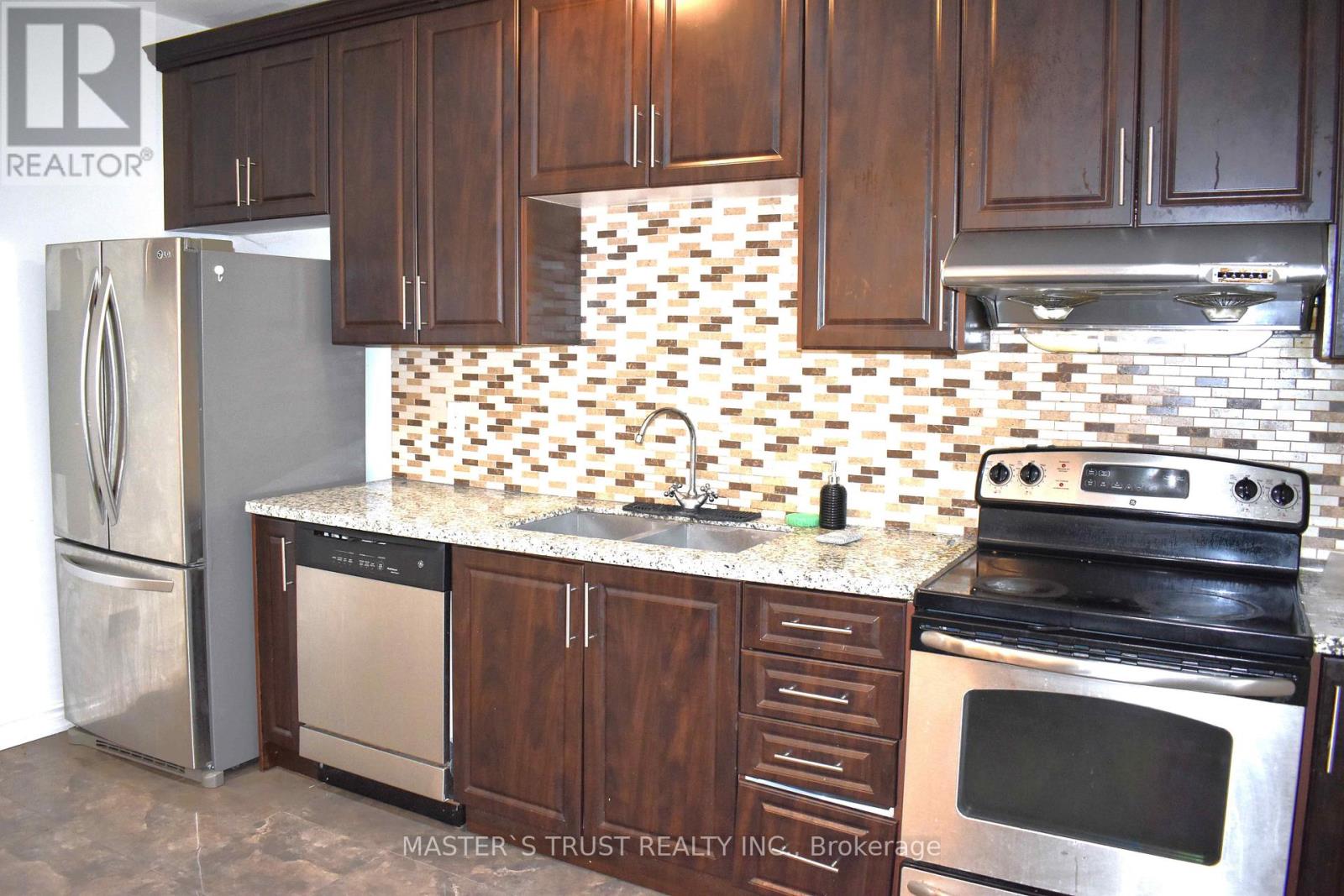 966 Dundas Street E, Toronto, Ontario  M4M 1R5 - Photo 19 - E12556062