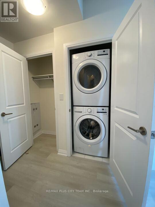 2010 - 3260 Sheppard Avenue E, Toronto, Ontario  M1T 3K3 - Photo 8 - E12556080