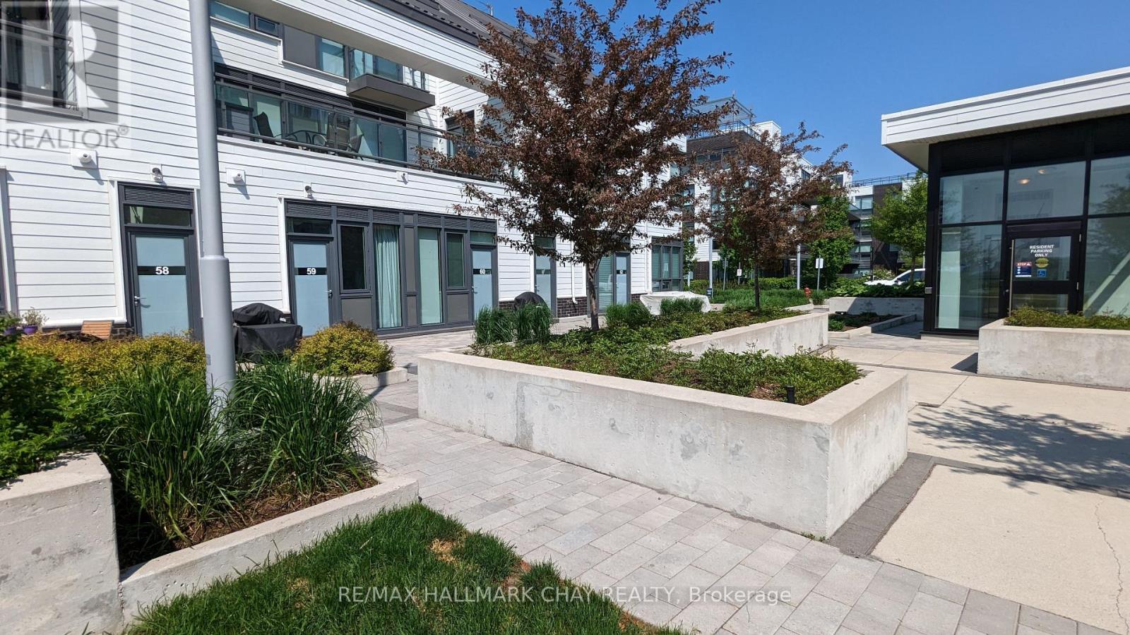 60 - 275 Broward Way, Innisfil, Ontario  L9S 0J6 - Photo 5 - N12458163