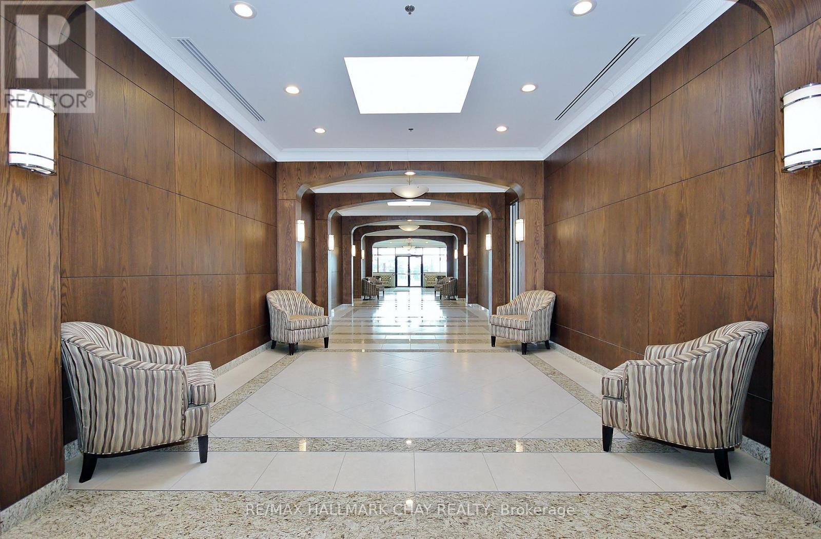 511 - 37 Ellen Street, Barrie, Ontario  L4N 6G2 - Photo 15 - S12437141