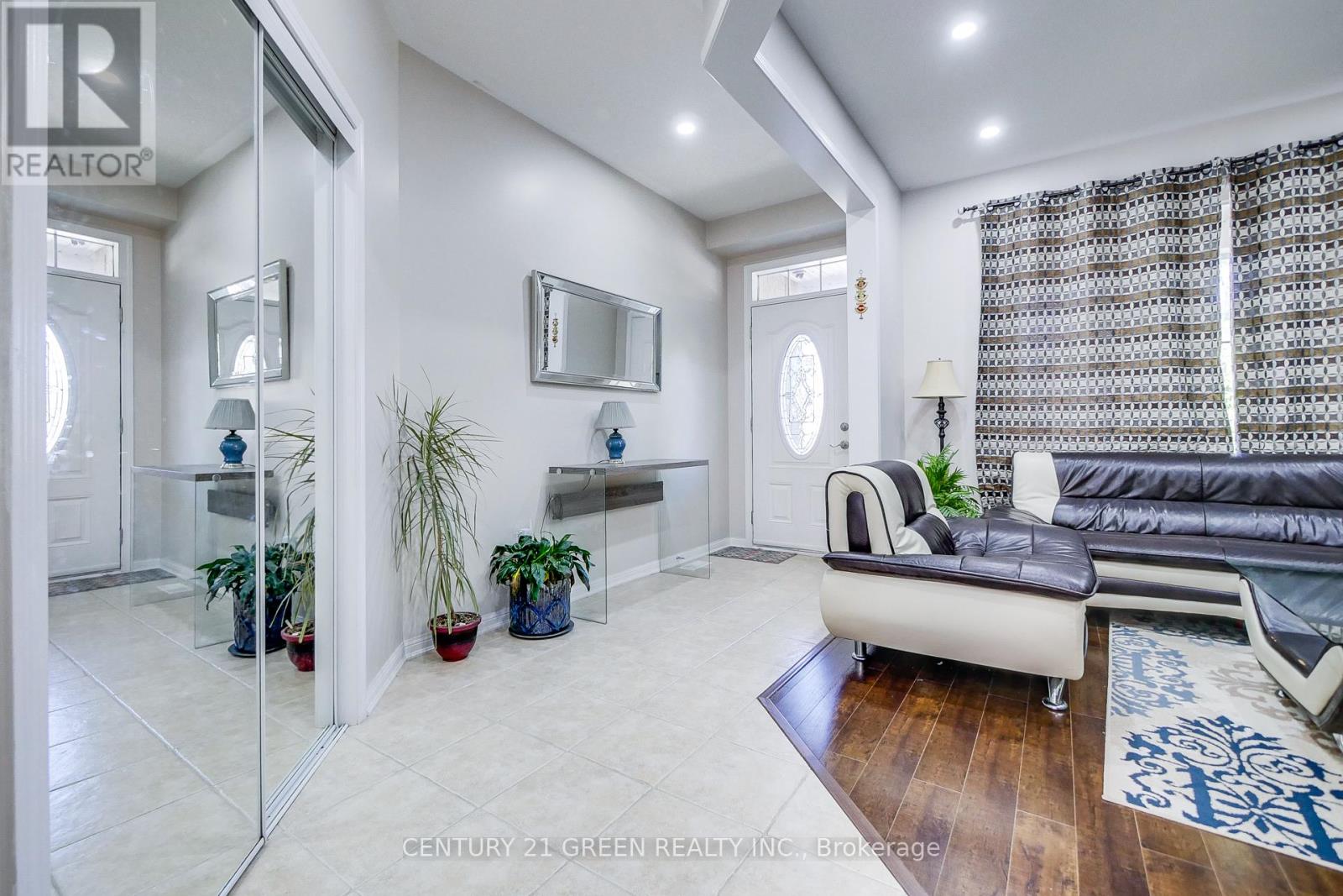 330 Schreyer Crescent, Milton, Ontario  L9T 7T1 - Photo 12 - W12519238