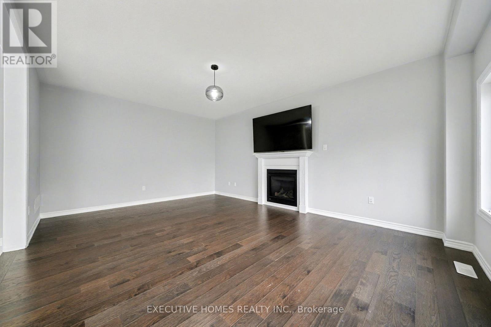 1753 Emberton Way, Innisfil, Ontario  L9S 0N4 - Photo 11 - N12555980