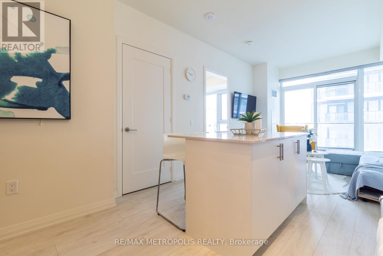 1214 - 9000 Jane Street, Vaughan, Ontario  L4K 0M6 - Photo 10 - N12556014