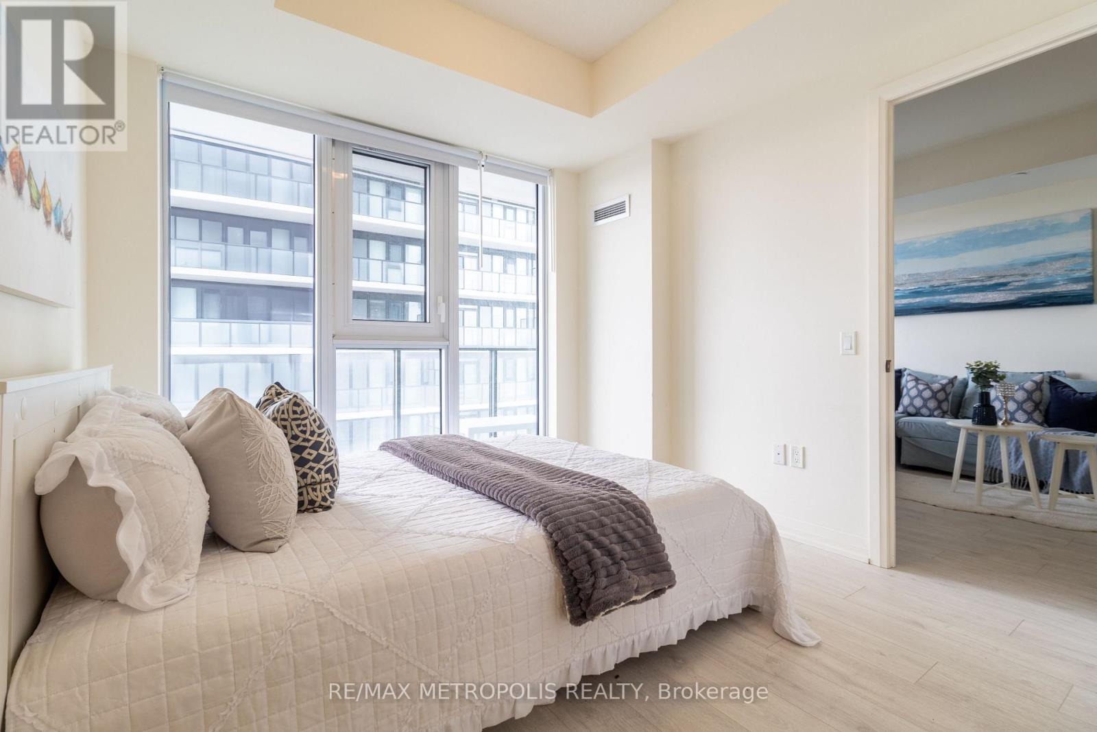 1214 - 9000 Jane Street, Vaughan, Ontario  L4K 0M6 - Photo 17 - N12556014