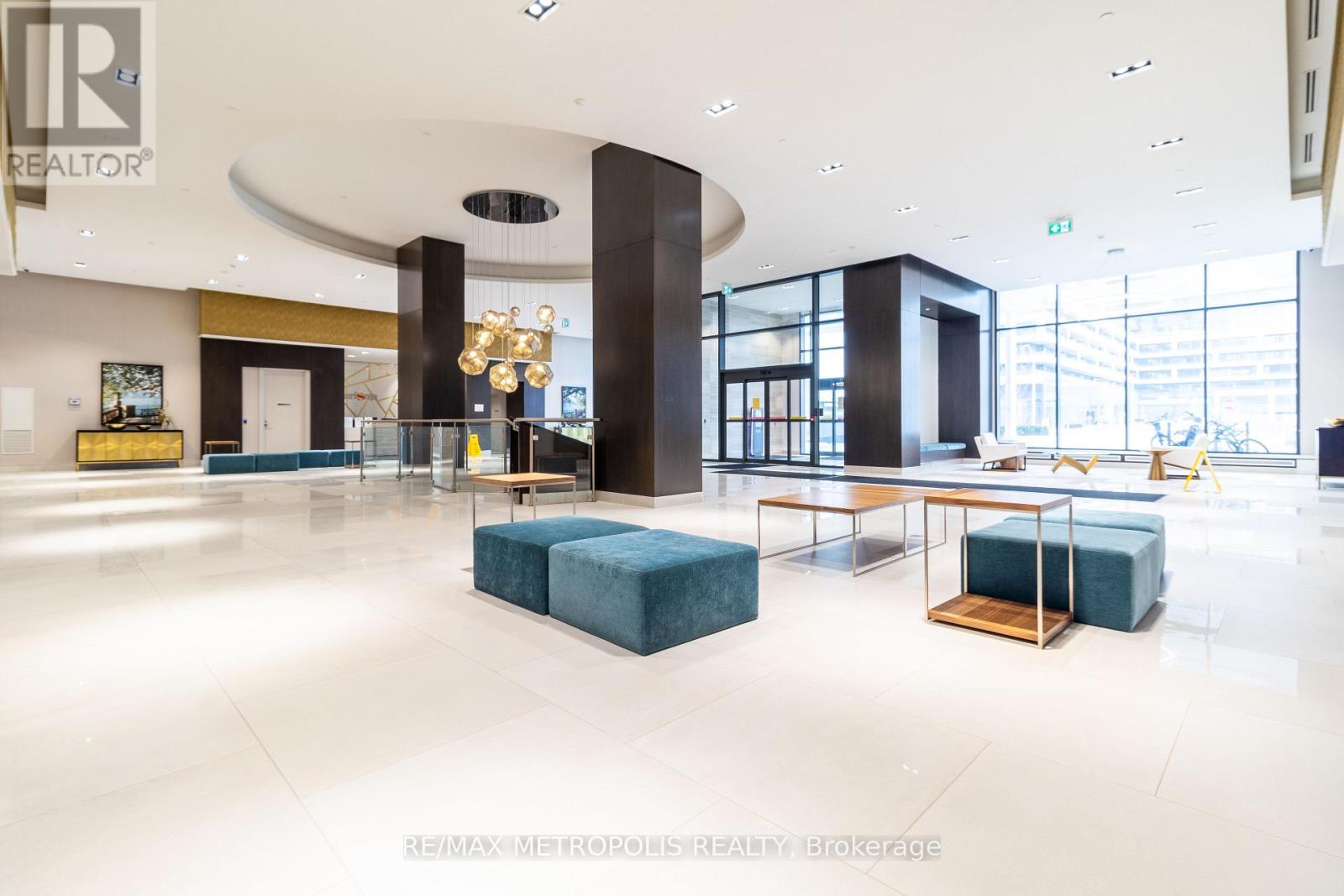 1214 - 9000 Jane Street, Vaughan, Ontario  L4K 0M6 - Photo 7 - N12556014