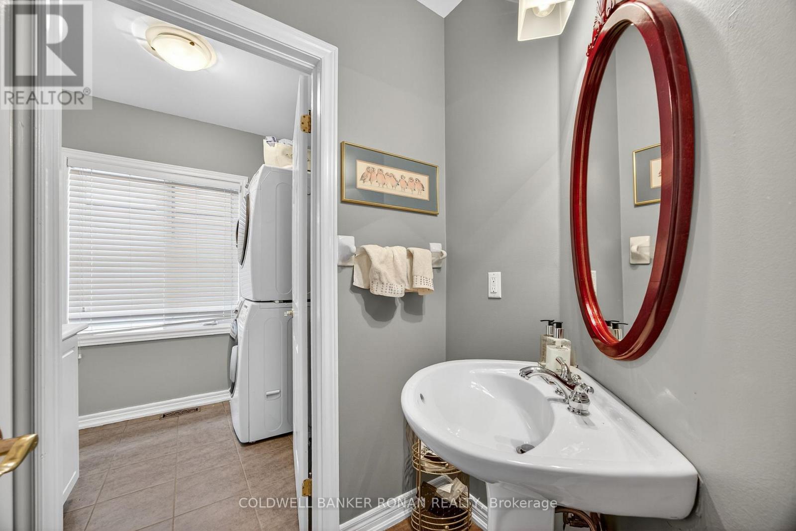 6 Via Amici, New Tecumseth, Ontario  L9R 2B4 - Photo 23 - N12556094