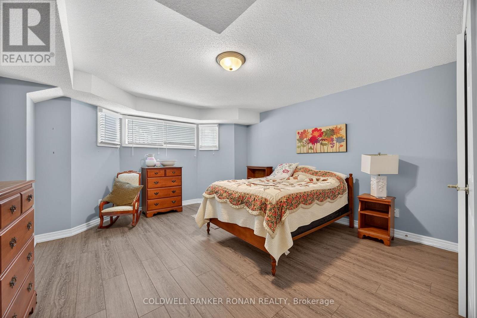 6 Via Amici, New Tecumseth, Ontario  L9R 2B4 - Photo 32 - N12556094