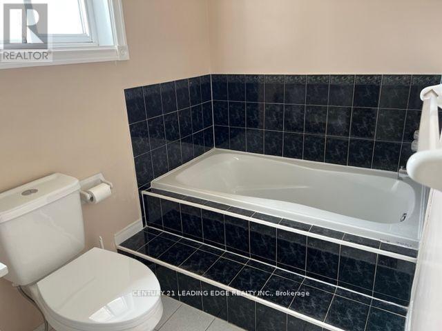 35 Owl Ridge Drive, Richmond Hill, Ontario  L4S 1P7 - Photo 11 - N12556124